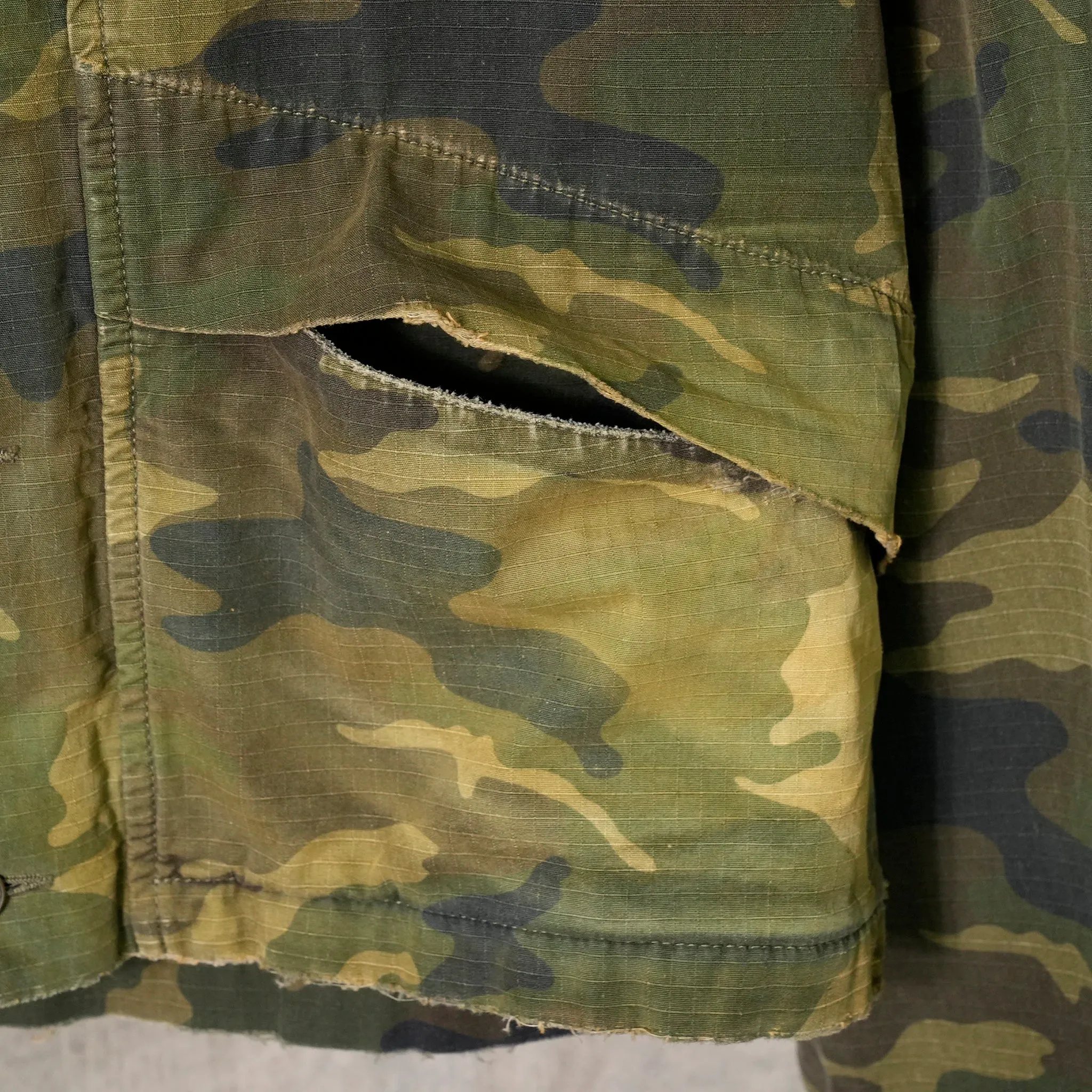 424 CROPPED PARKA GREEN CAMO / GREEN