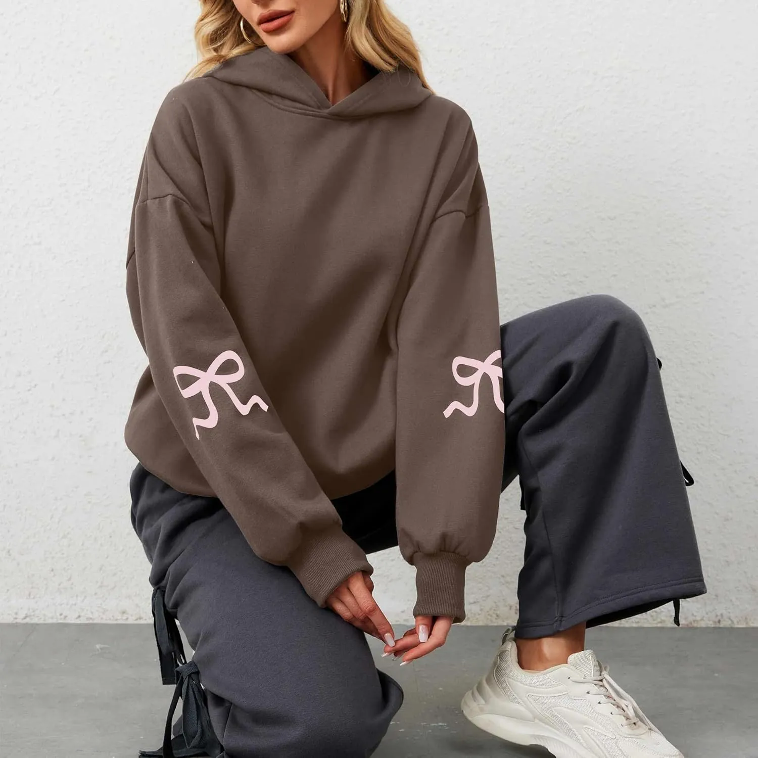 DSORVICD Women Bow Graphic Sweatshirt Y2k Long Sleeve Oversized Hoodies Cute Loose Fit Pullovers Teen Girls Preppy Streetwear