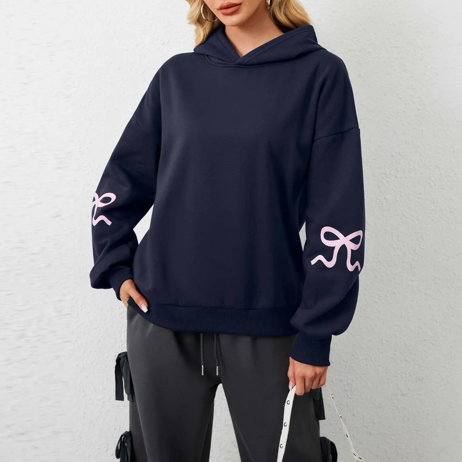 DSORVICD Women Bow Graphic Sweatshirt Y2k Long Sleeve Oversized Hoodies Cute Loose Fit Pullovers Teen Girls Preppy Streetwear