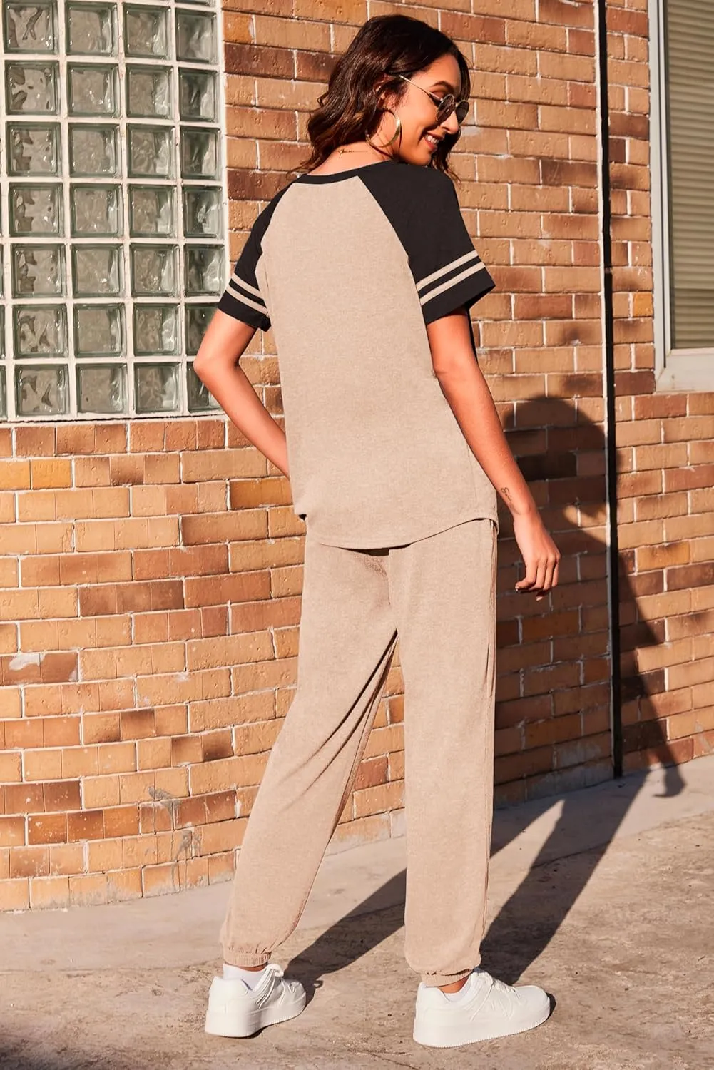 Ekouaer Lounge Sets for Women Two Piece Pajama Set Short Sleeve Crewneck Jogger Outfits and Sweatpants Tracksuit with Pockets