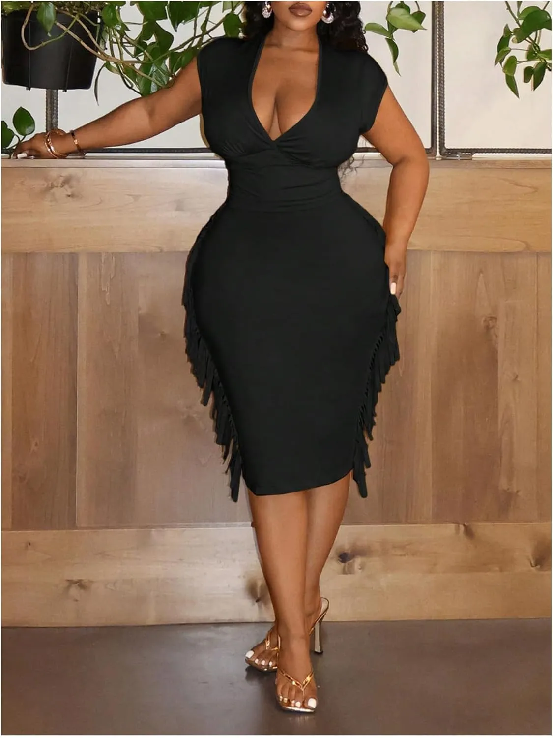 Floerns Women's Plus Size Deep V Neck Bodycon Dress Dolman Sleeve Fringe Trim Midi Dresses