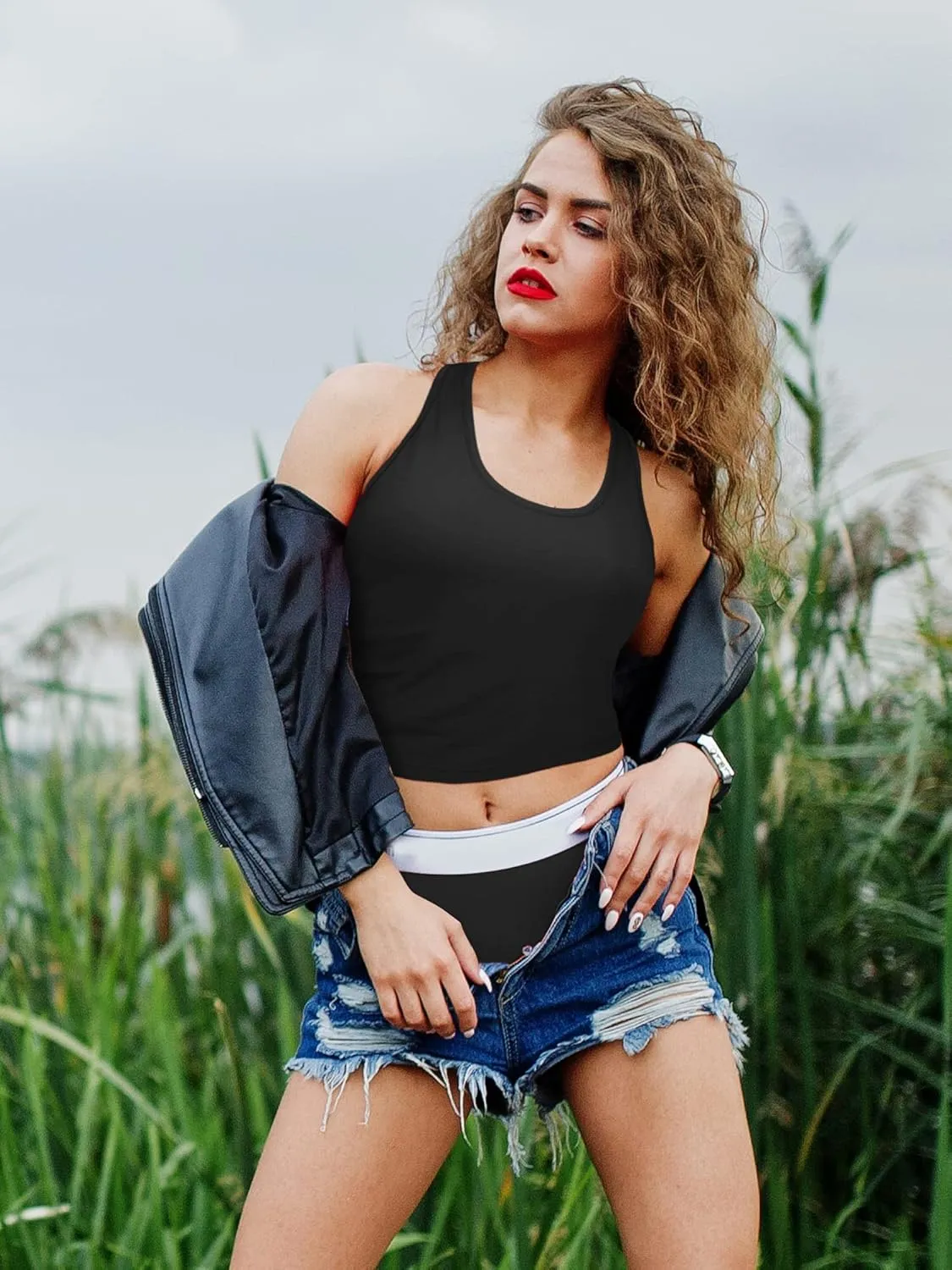 Geyoga 8 Pcs Women Basic Crop Tank Tops Sleeveless Racerback Crop Cotton Top