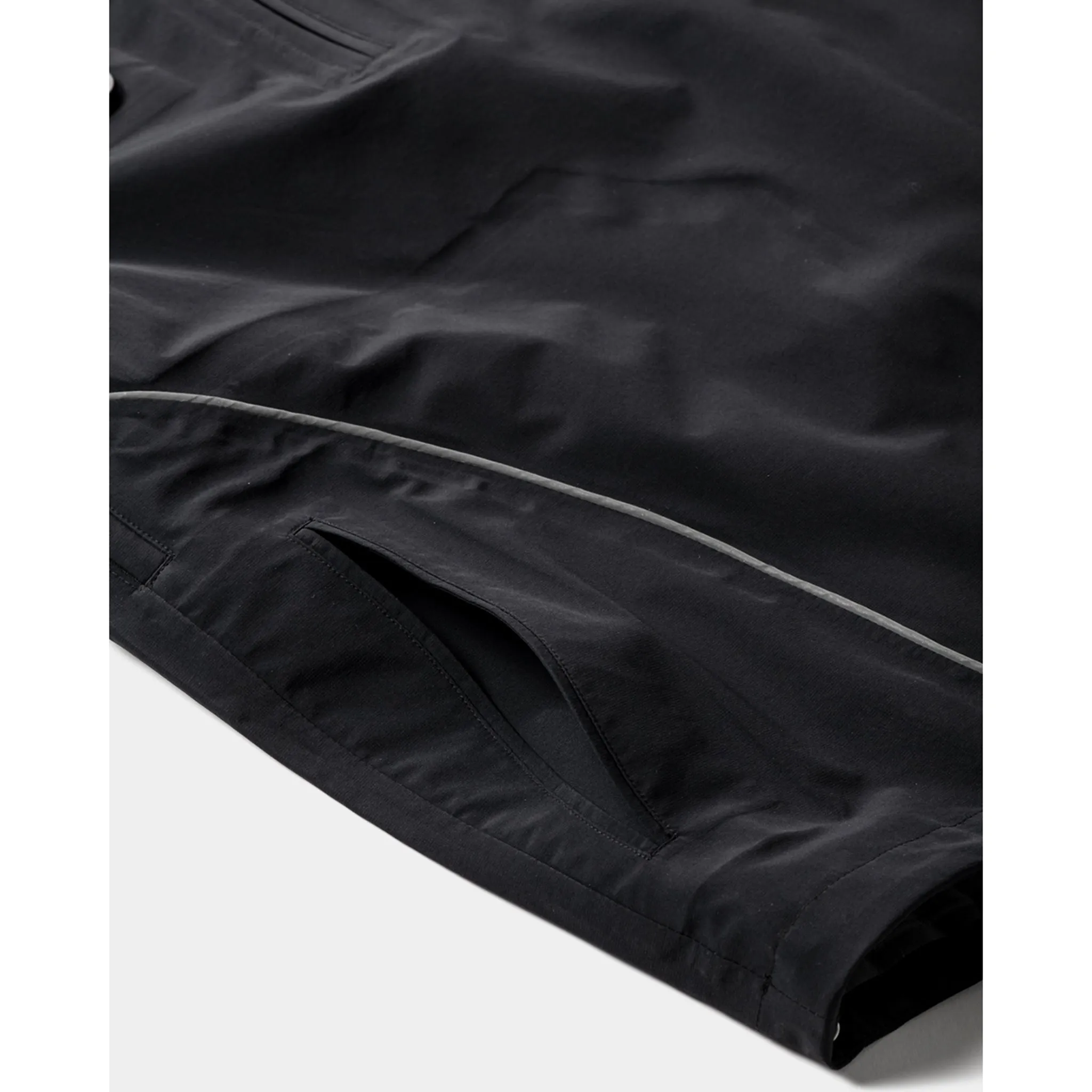 MOUNTAIN PARKA / BLACK