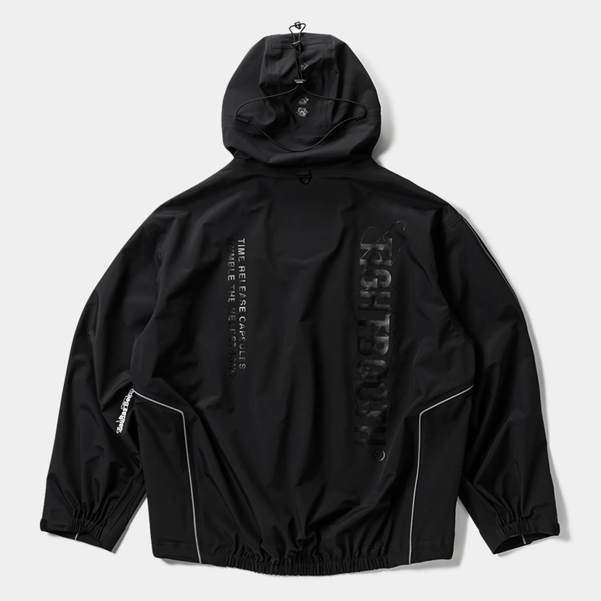 MOUNTAIN PARKA / BLACK