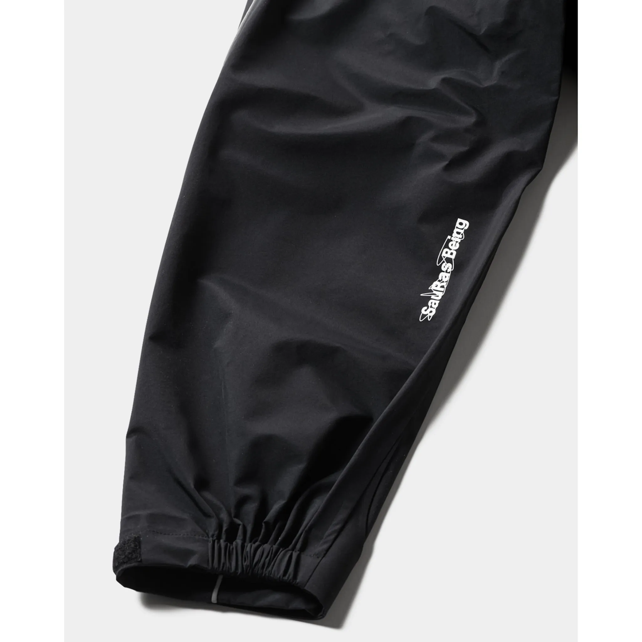 MOUNTAIN PARKA / BLACK
