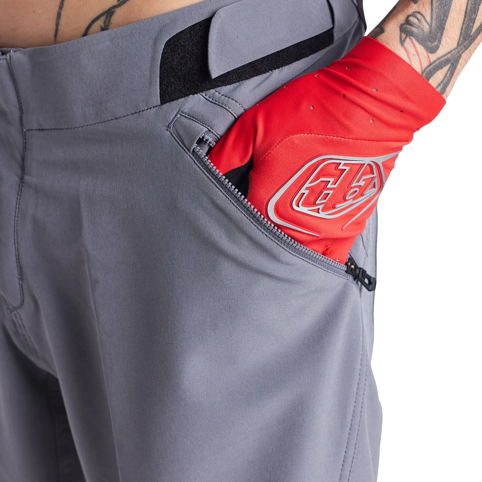 Ruckus Short Shell Solid Granite