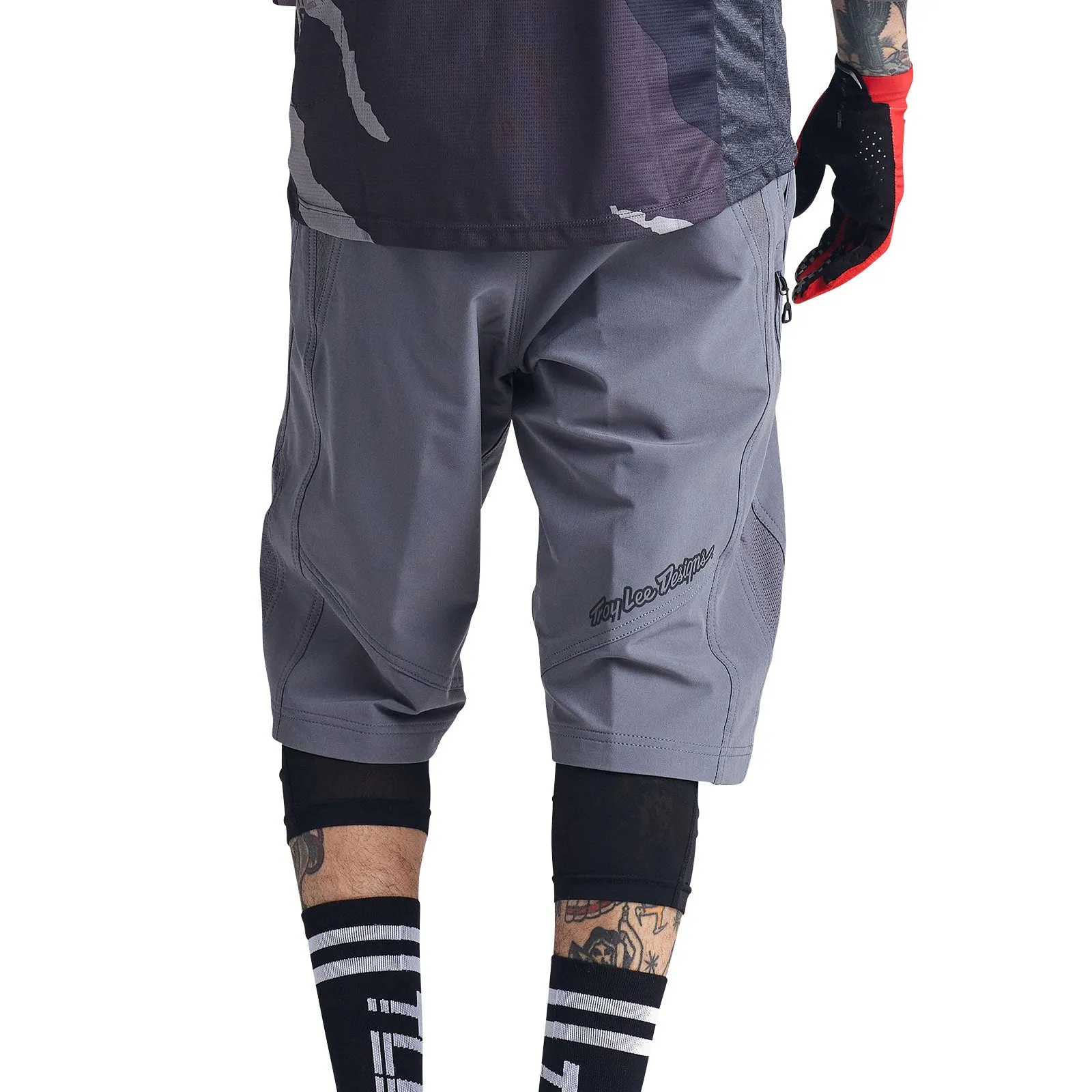 Ruckus Short Shell Solid Granite