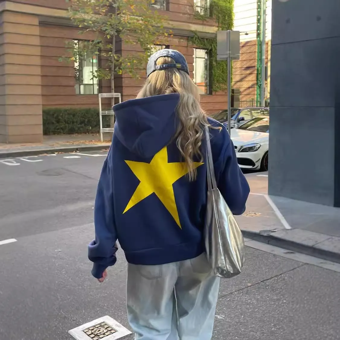 Women Y2k Star Graphic Print Hoodies Vintage Oversized Crew Neck Sweatshirt Teen Girls Pullover Top Preppy Clothes