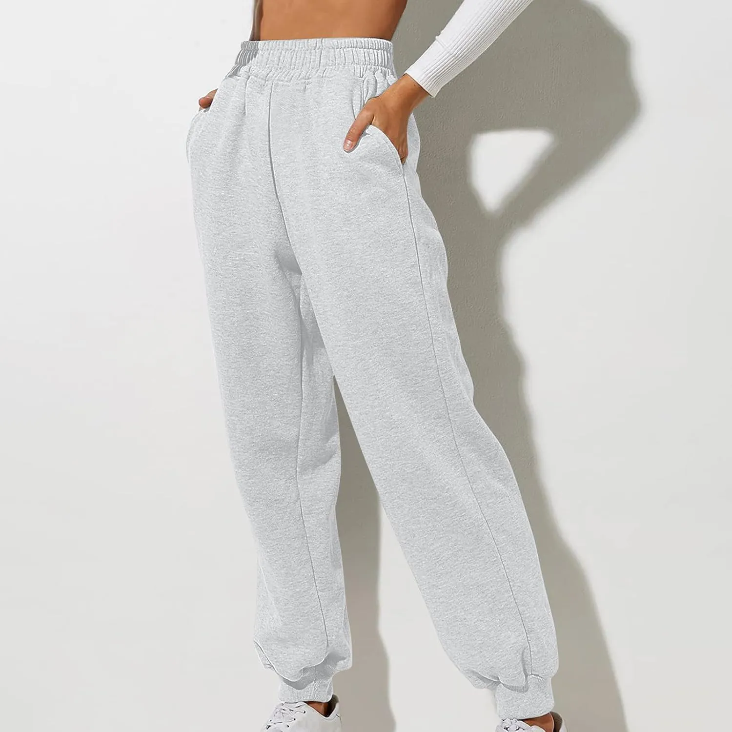 Womens High Waisted Sweatpants with Pockets 2024 Fall Y2k Jogger Pants Baggy Lounge Trousers Cinch Bottom Sweatpants