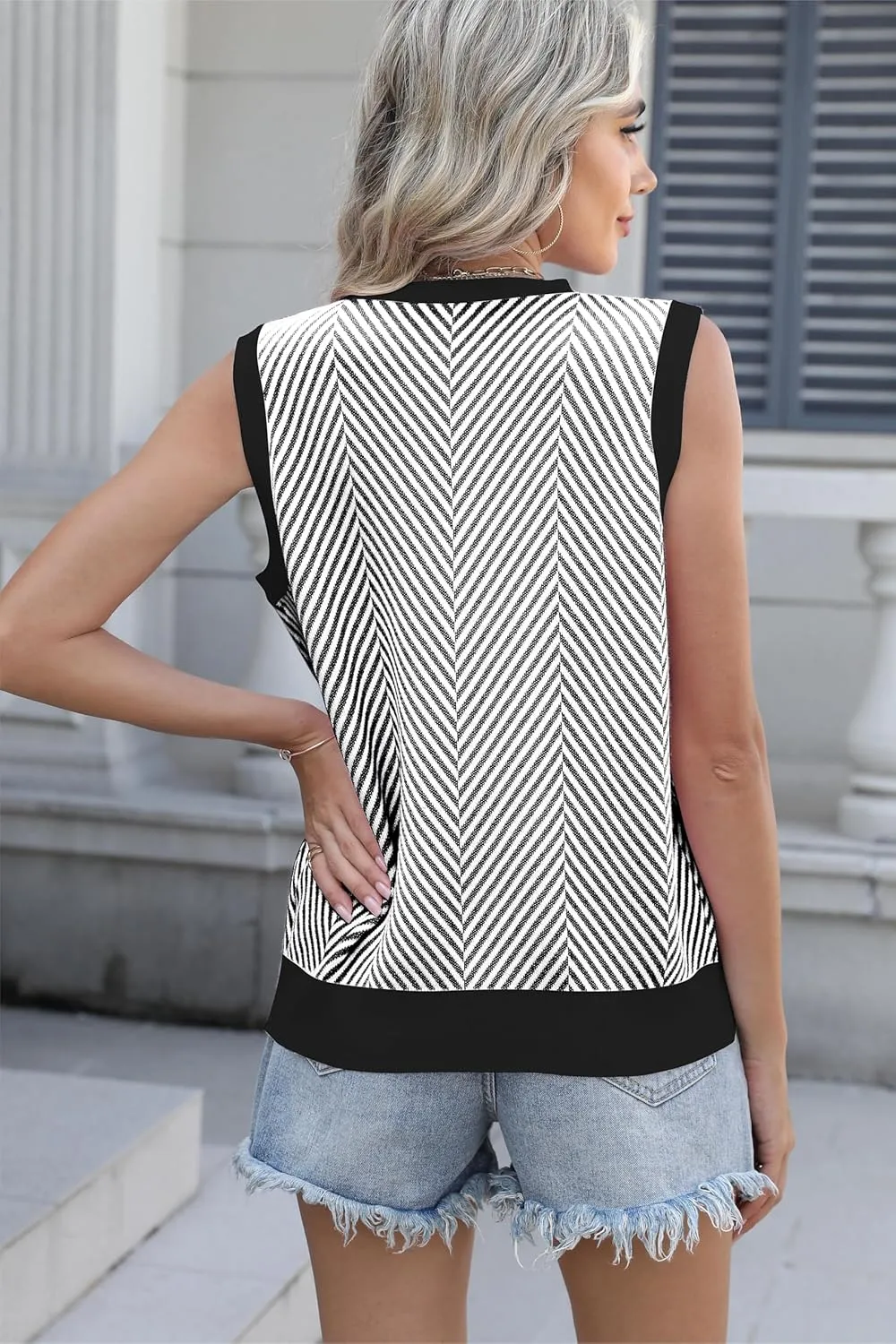 Womens Sweater Vest Summer Striped Cardigan Tops 2025 Sleeveless Button Down Casual Business Knit Outfits